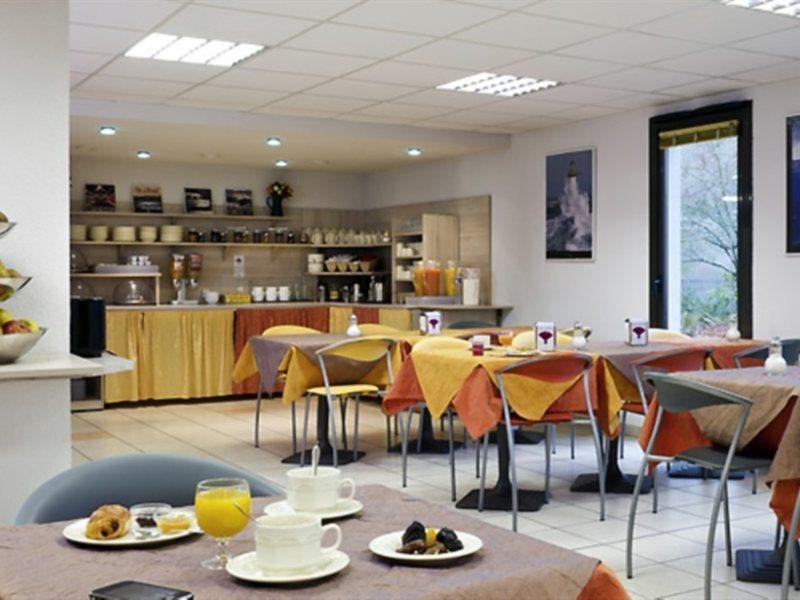 Aparthotel Adagio Access Rennes Centre Exterior photo