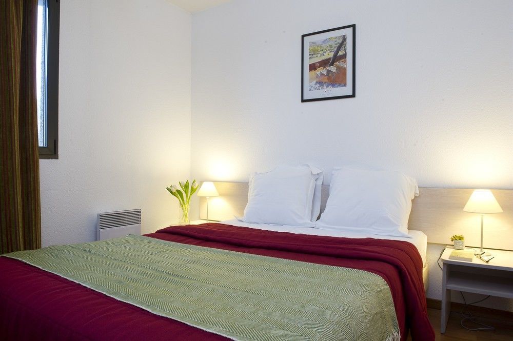 Aparthotel Adagio Access Rennes Centre Exterior photo
